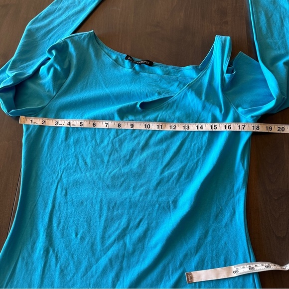 Boston Proper Blue Asymmetric Cut-Out Cold Shoulder Long Sleeve Top M - Picture 6 of 11